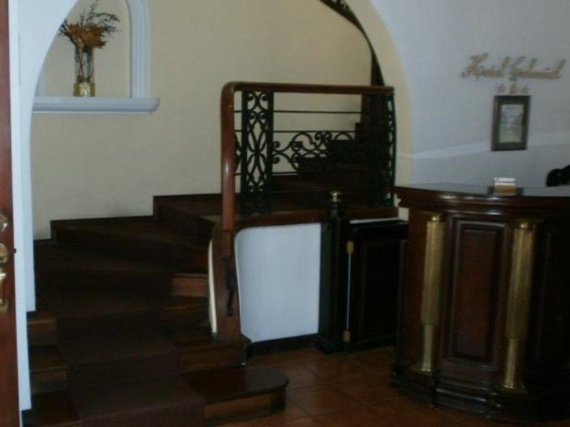 Colonial