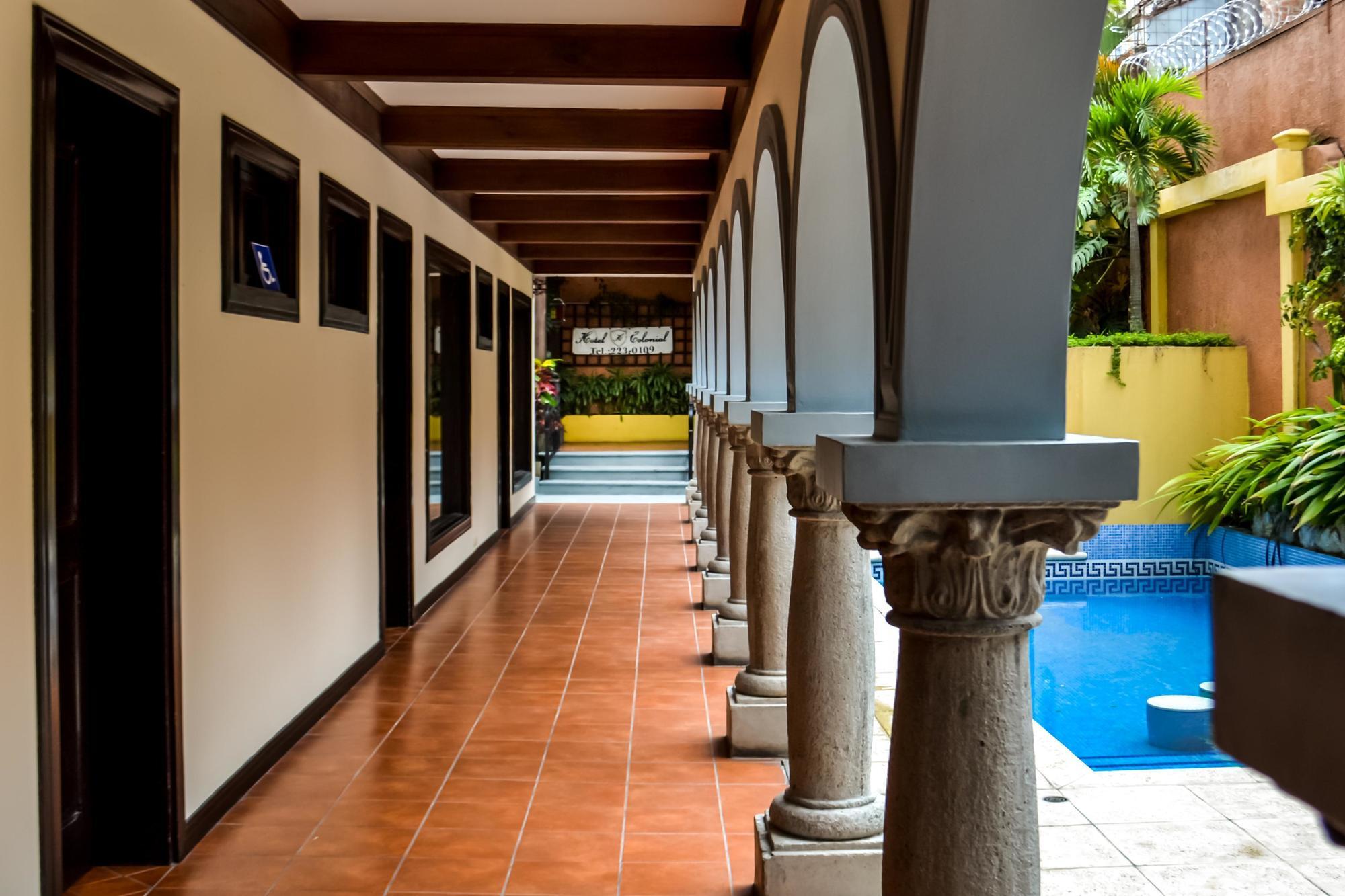 Hotel Colonial