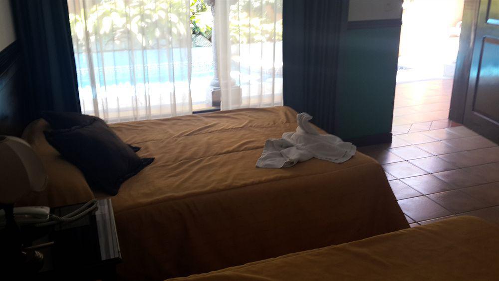 Hotel Colonial